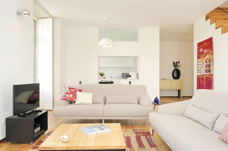 Condes de Azevedo Palace Apartments