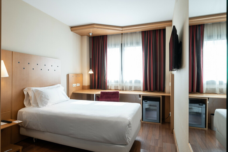 Hotel Catalonia La Maquinista