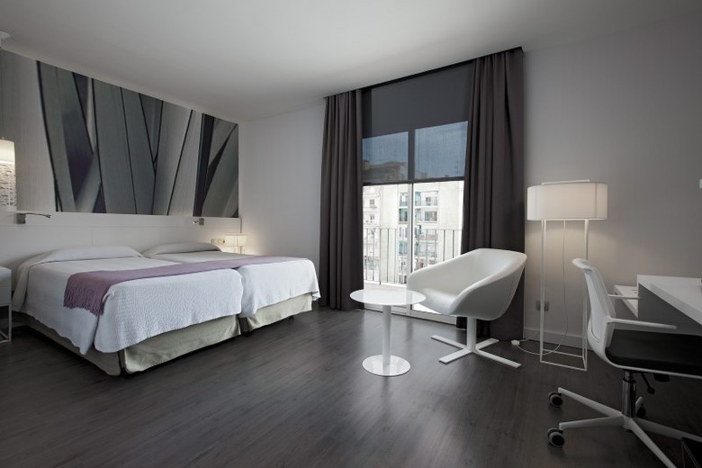 Hotel NH Barcelona Stadium