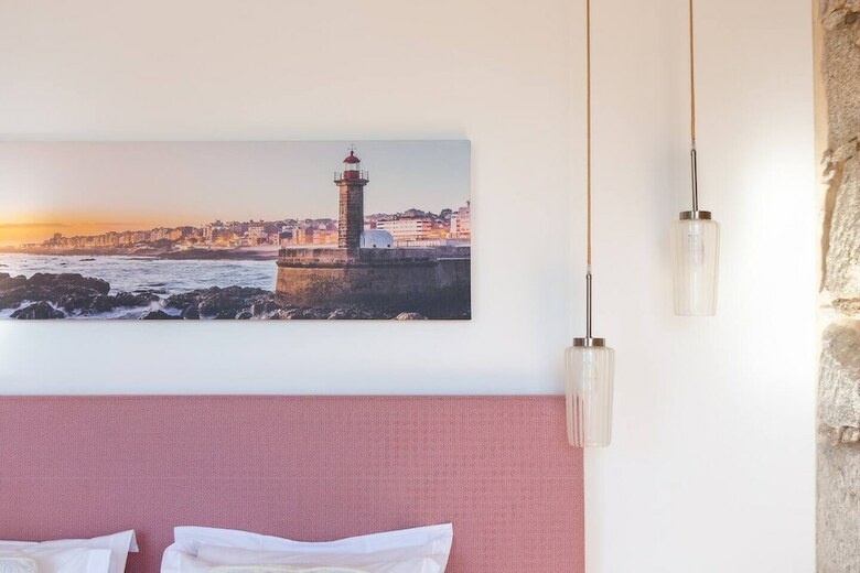 Hostal La Maison Pinheiro Guest House