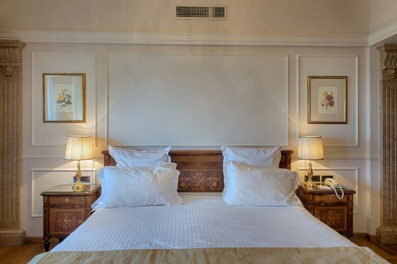 Villa Cortine Palace Hotel