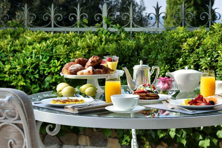Villa Cortine Palace Hotel