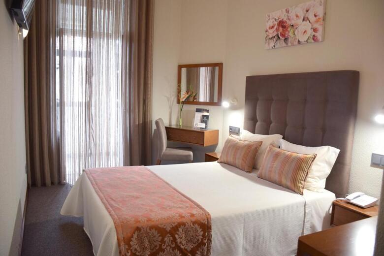 Lusitana Hotel