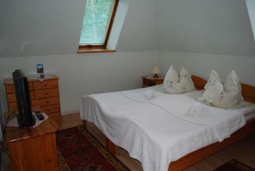 Hostal Bia?y Dworek