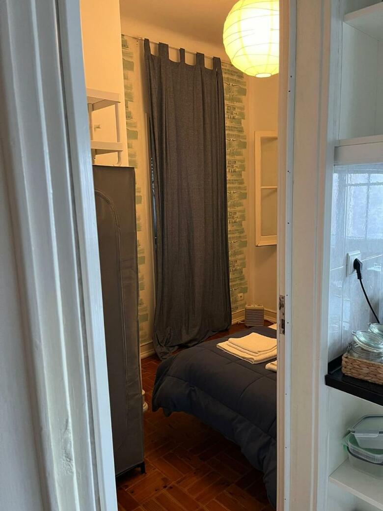 Hostal Alvalade II Guest House
