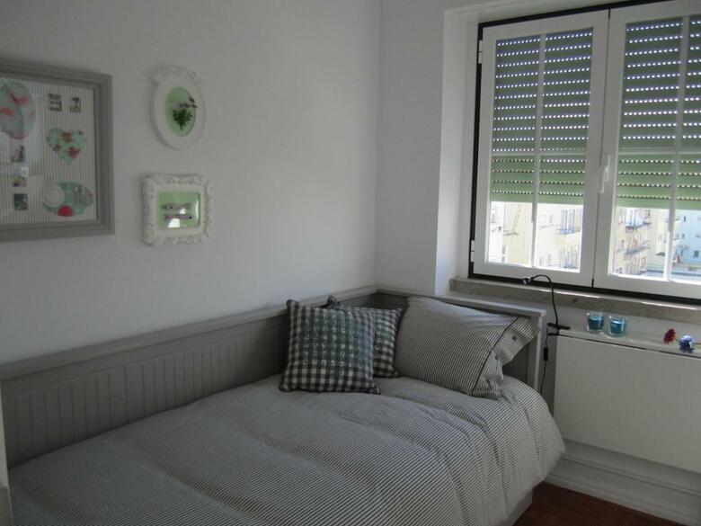 Hostal Alvalade II Guest House