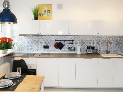 Elektoralna Warsaw Apartment