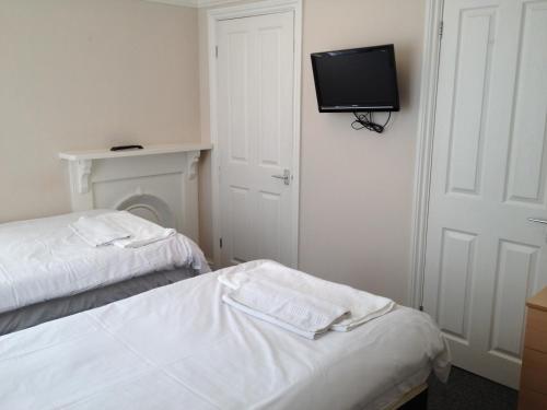 Hostal Contractors Guest House