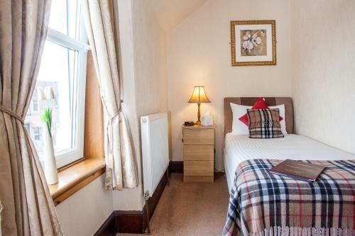 Hostal Eskdale Guest House