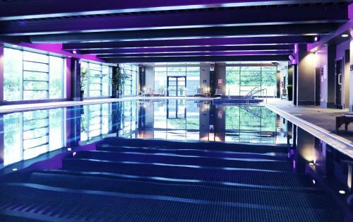 Village Hotel Leeds South