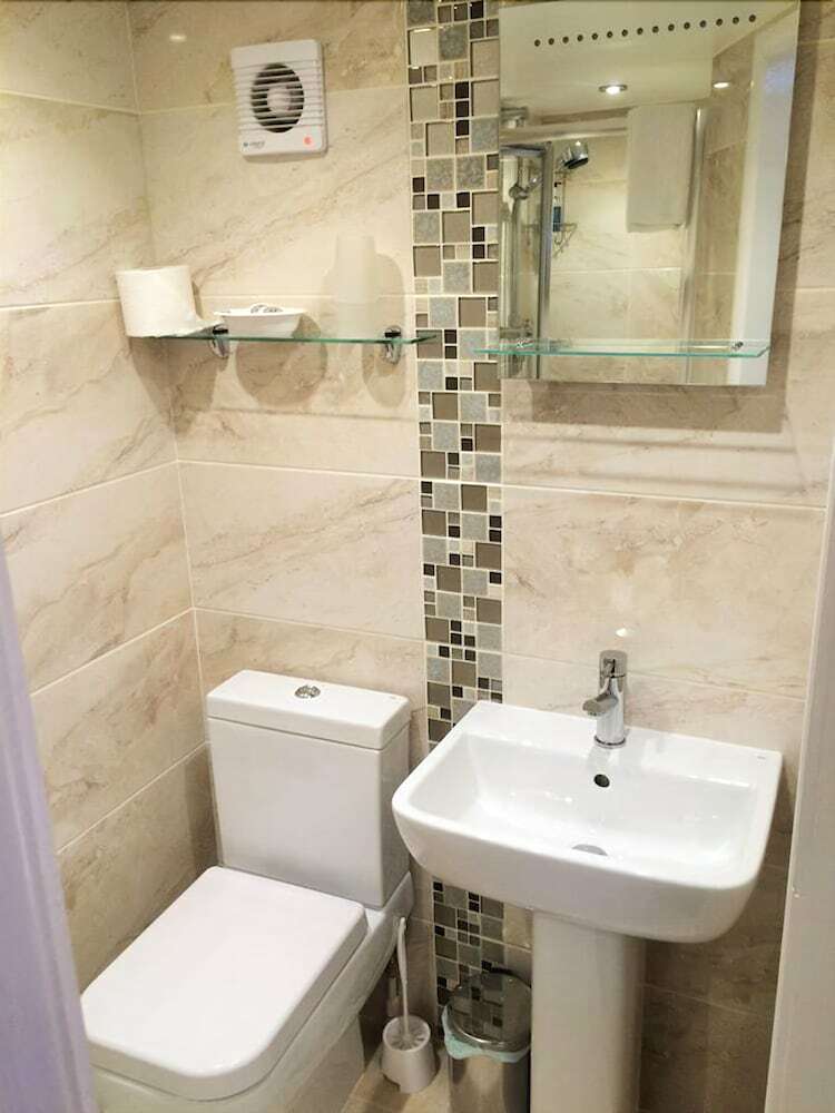 Hostal Ellerdene Guesthouse