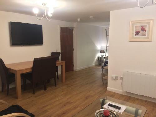 Eastgate Apartment
