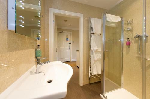 Hotel Lennox Lea Studios And Apartments