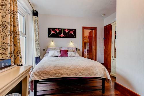Hostal Sutton Park Guest House