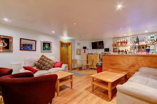 Hostal Sutton Park Guest House