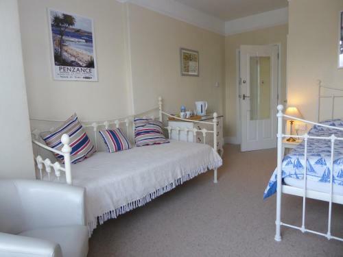 Bed & Breakfast Telford Guest House