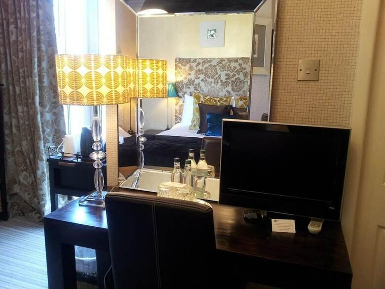 Hostal The Ambassador Townhouse