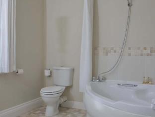 Hostal The Cheltenham Townhouse & Apartments