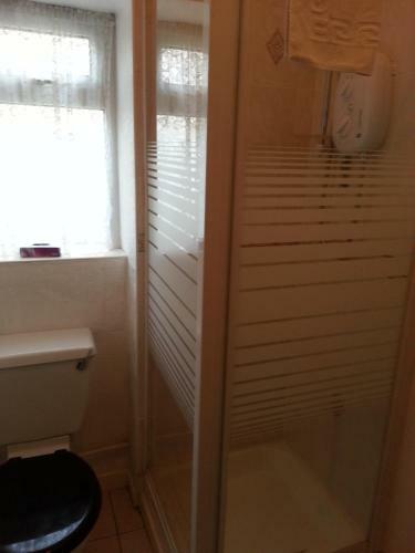 Hostal Lindum Hotel