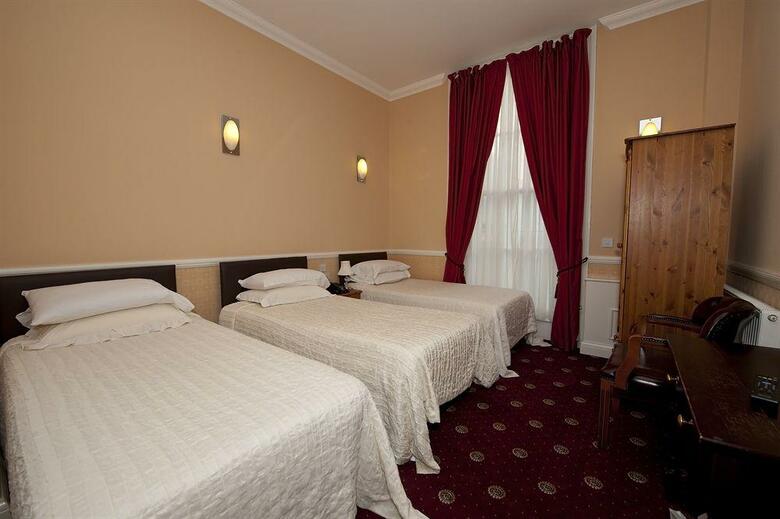 Balmoral House Hotel