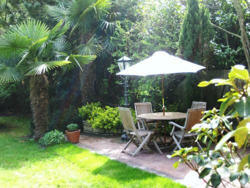 Hostal Tanglewood Guest House