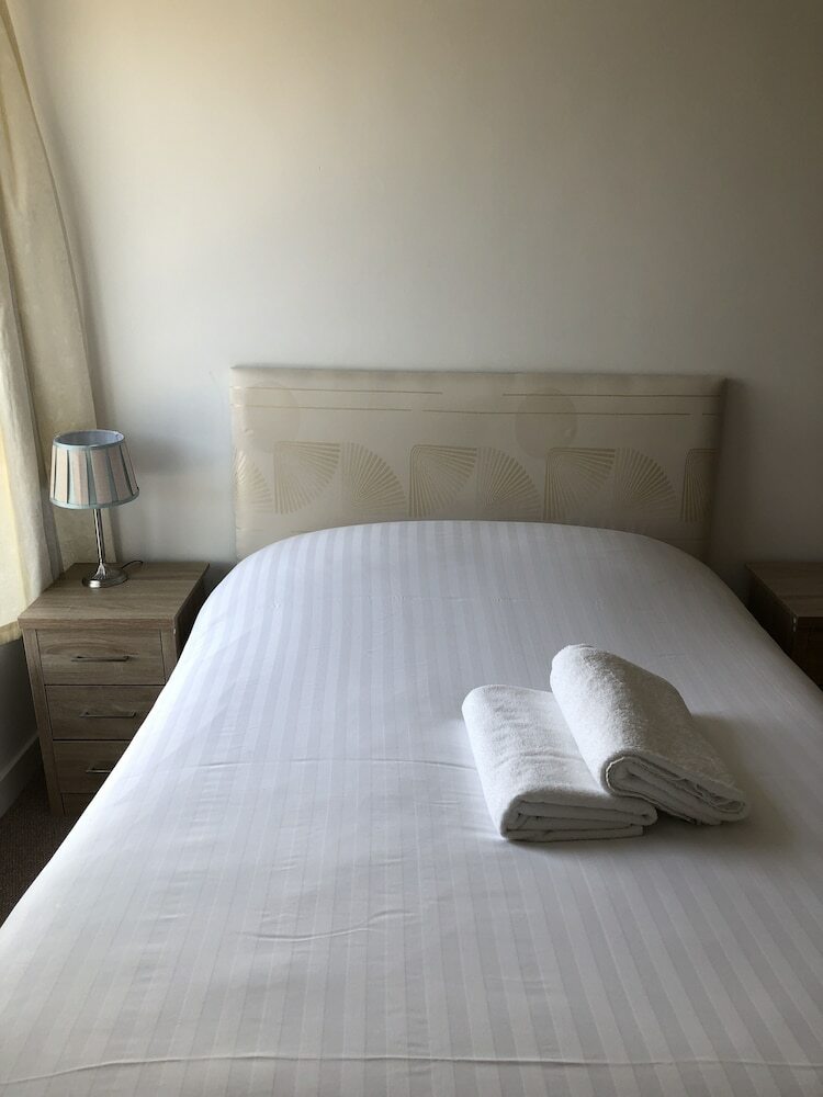 Halo Serviced Apartments-west One