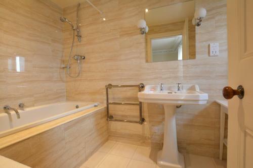 Apartamento Royal Mile Elegance - Space & Luxury