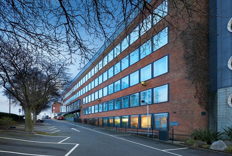 Hotel Crowne Plaza London Ealing