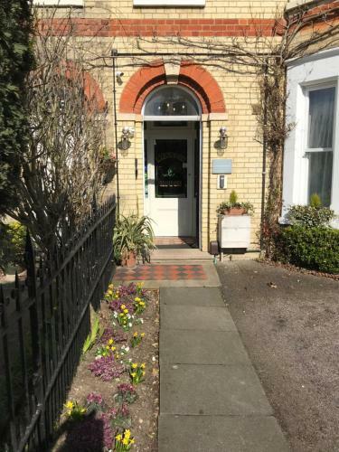 Bed & Breakfast Lynwood House