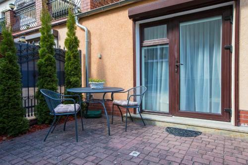 Hostal Savona ?winouj?cie