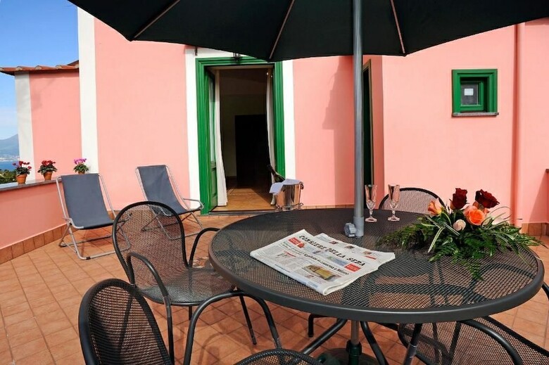 Bed & Breakfast Domus Aequana