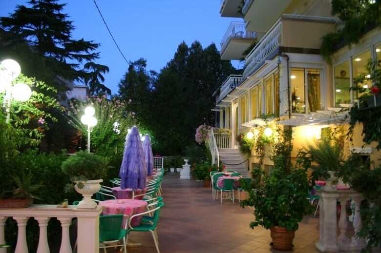 Hotel Marconi