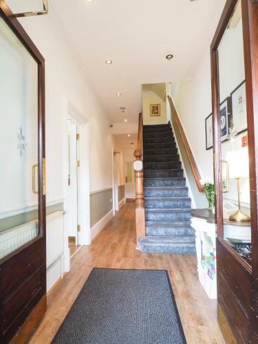 Hostal Southbourne / Villa Verde Gatwick