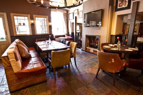 Hotel Chapter House