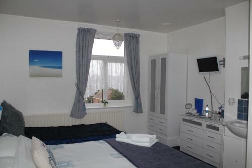 Hostal The Lyndsay Guest House