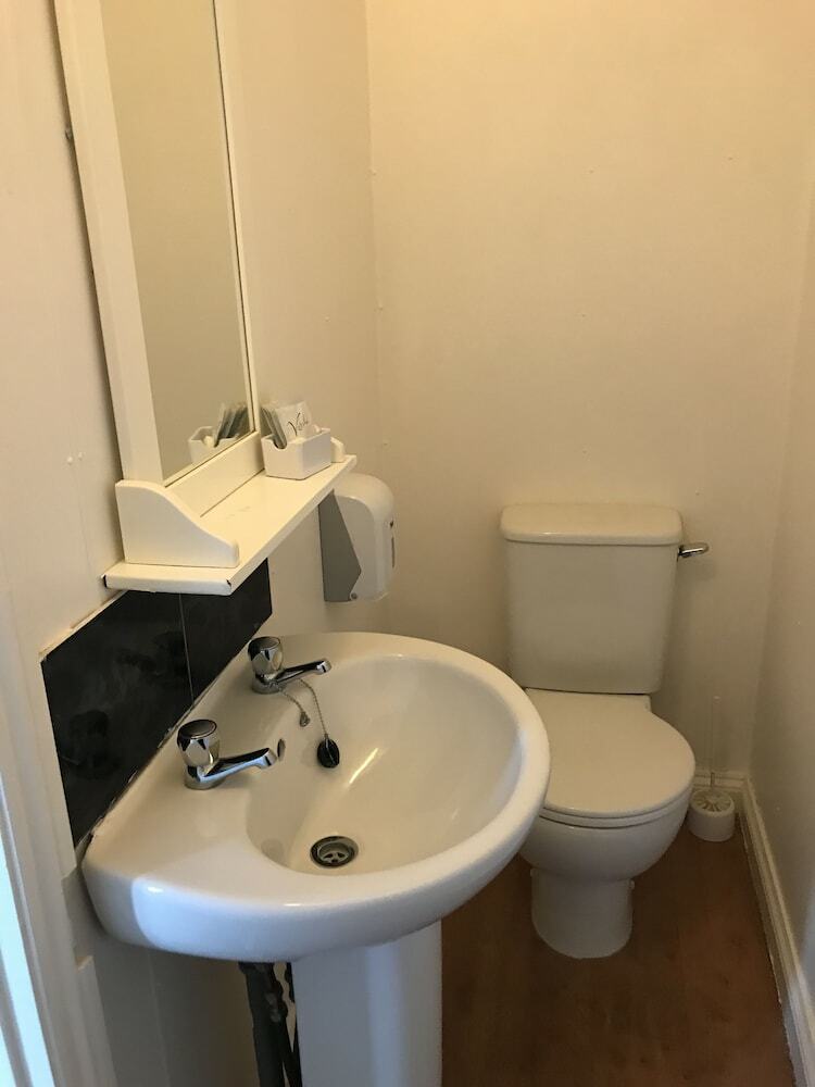 Hotel North Parade Seafront Accommodation
