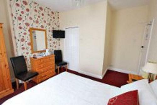 Hostal Fosters Guest House