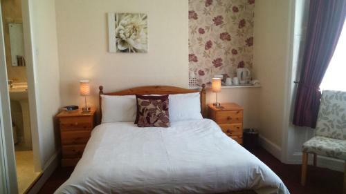 Hostal Fosters Guest House