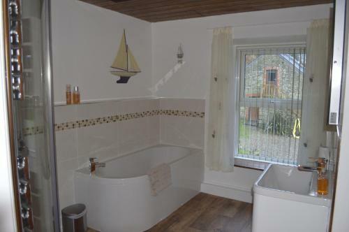 Troedyrhiw Bed & Breakfast