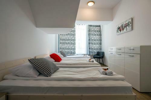 Galeria Italiana Apartments