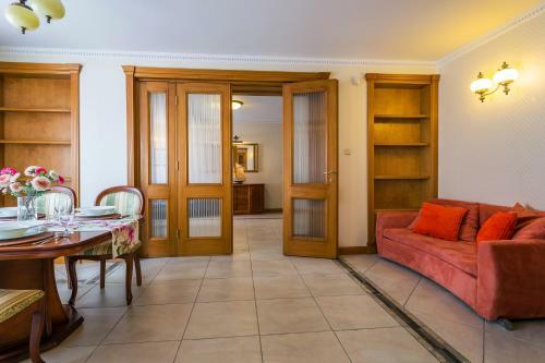 Galeria Italiana Apartments