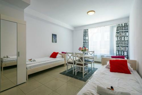 Galeria Italiana Apartments