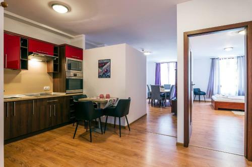 Galeria Italiana Apartments
