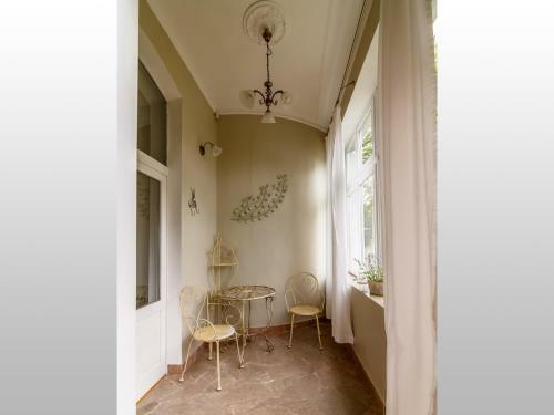 Villa Rosa Apartment - Happy Hours