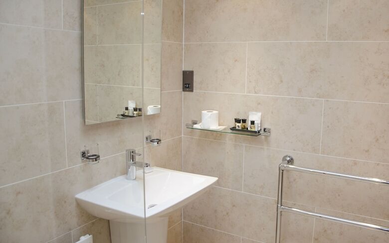 Hotel Ravenscourt House