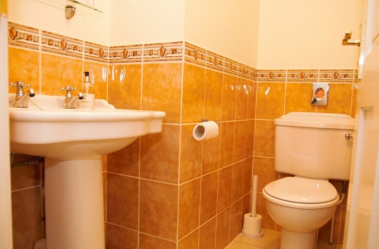 Hostal Aurora Guest House