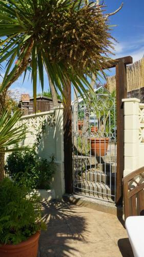 Bed & Breakfast Poplars Hotel