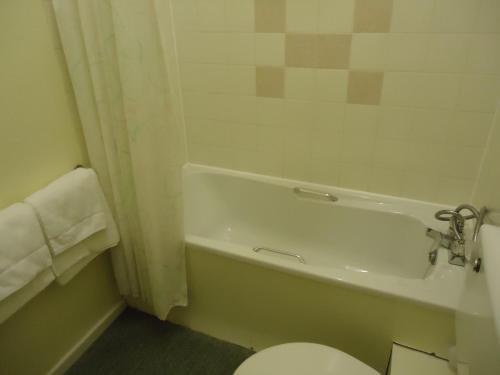 Abbey Court Hotel