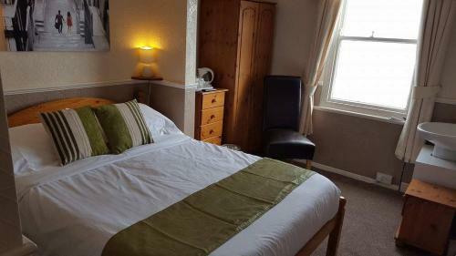 Hostal Kimberley Seafront Hotel