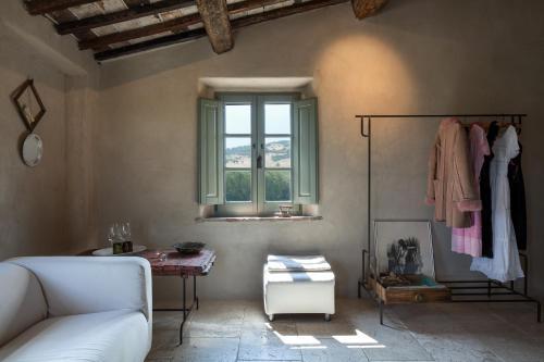 Follonico 4-suite B&B